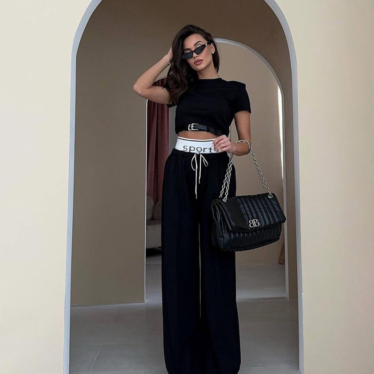 Sleek Noir Set