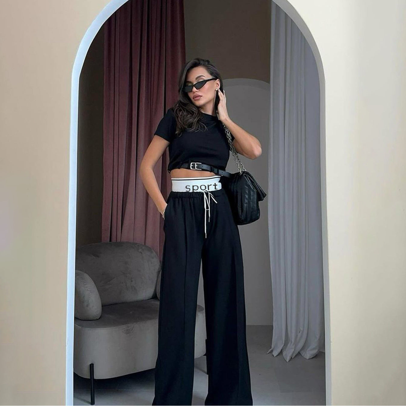 Sleek Noir Set