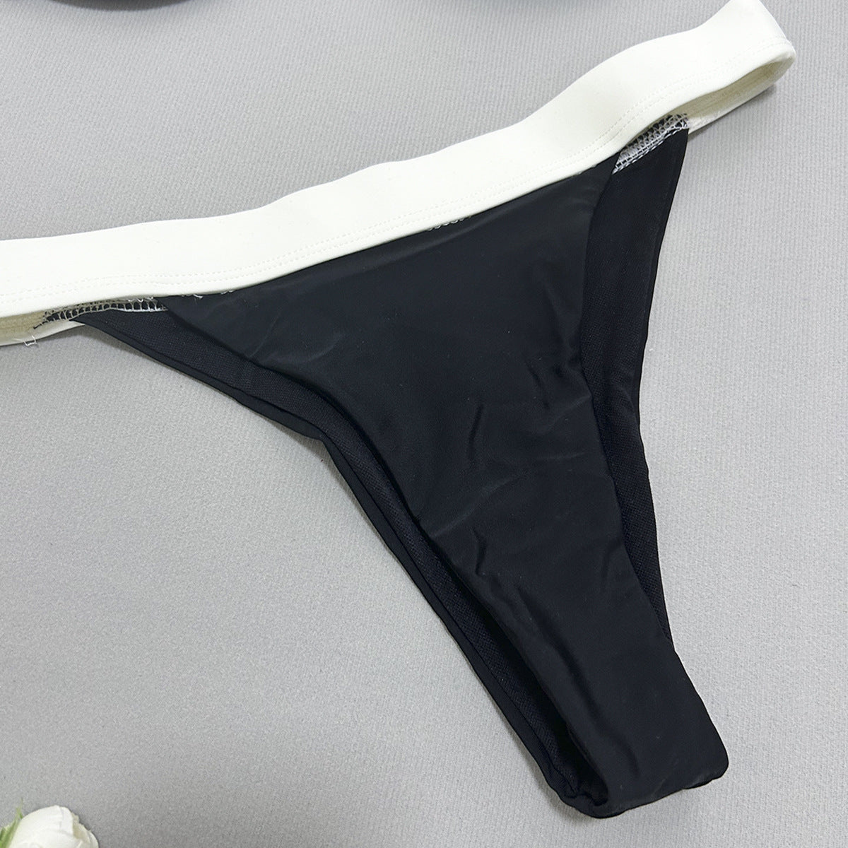 Ring Accent Bikini