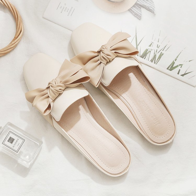 Closed Toe Sandals