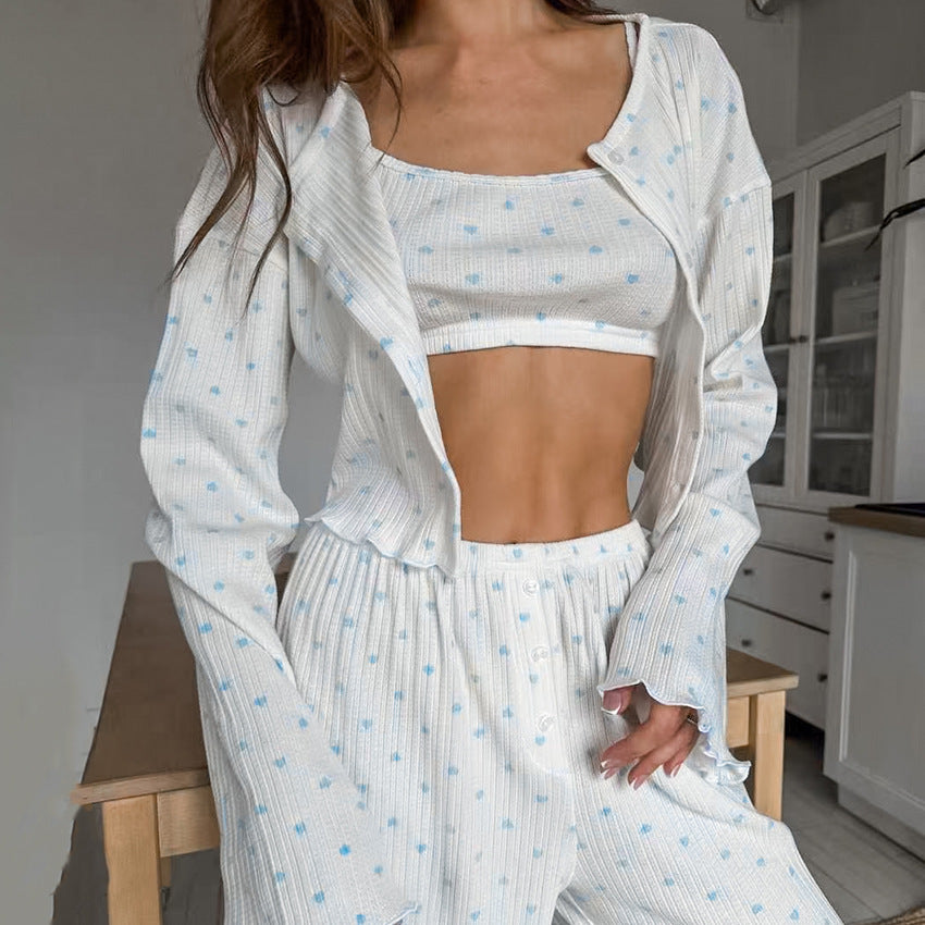 Knitted Heart Printing Comfortable Pajamas