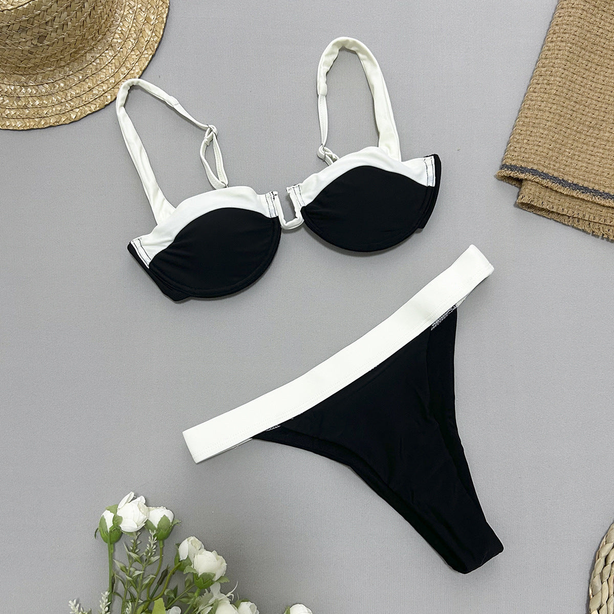 Ring Accent Bikini